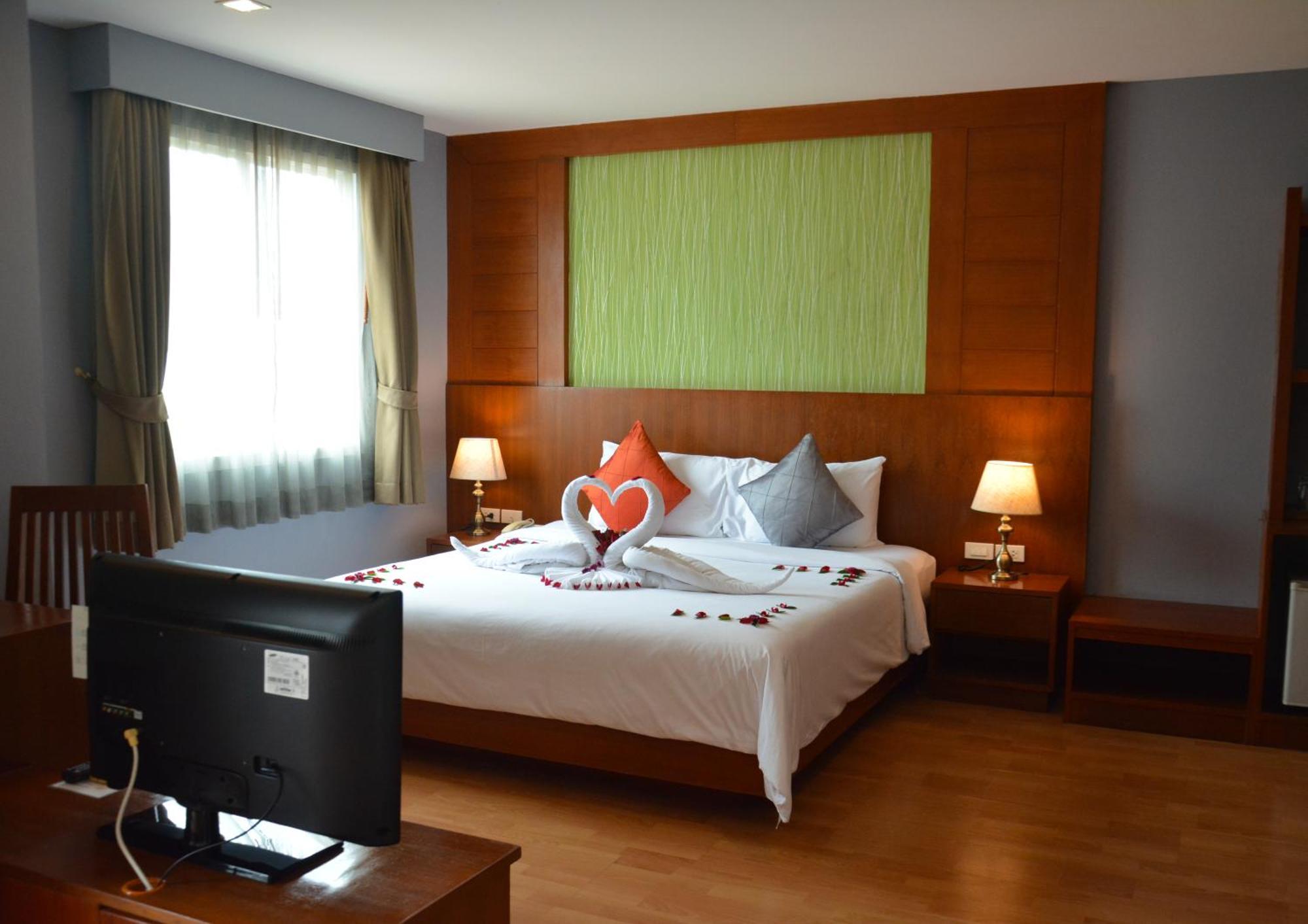 Elite Suites Patong By Bauman Residence Zewnętrze zdjęcie